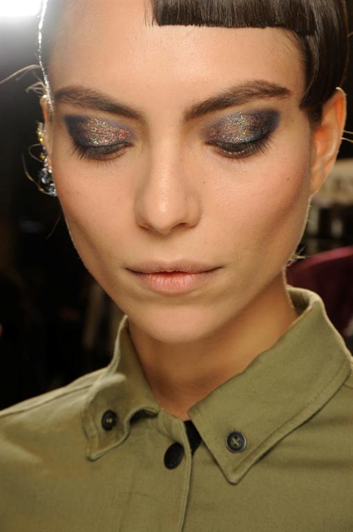 NARS AW13 Thakoon beauty look 3 - lo res