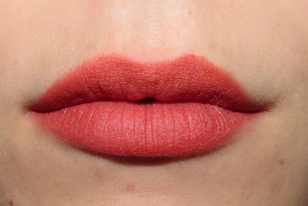 How to make your lipstick last longer