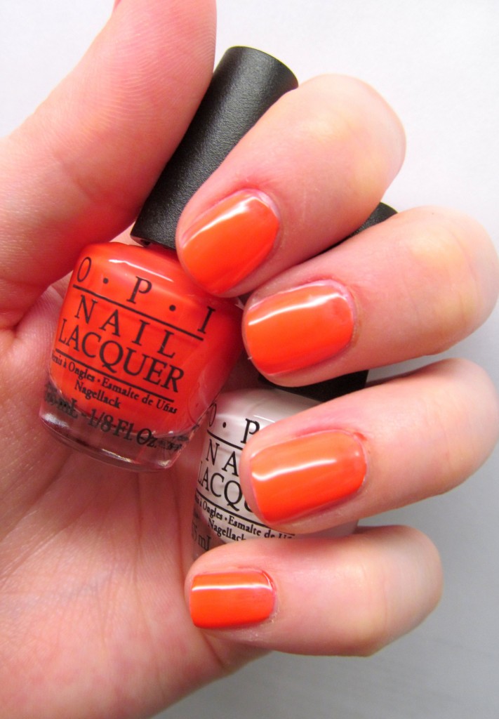 OPI Neon Revolution - OPI The Time Is Pow