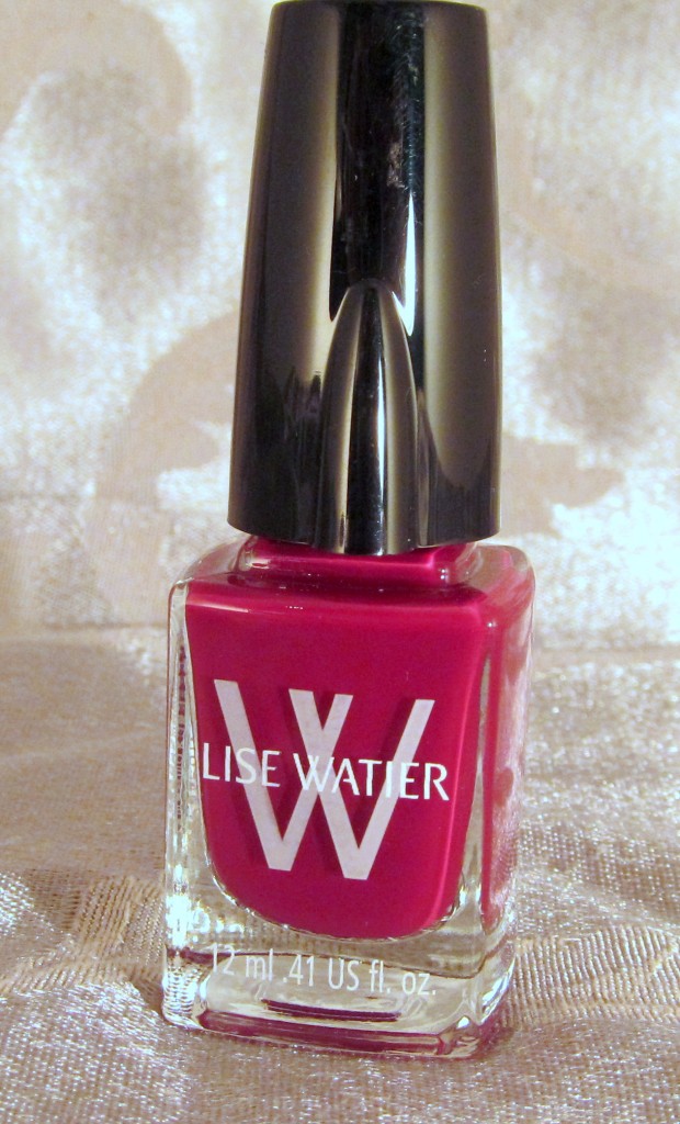 Lise Watier Nail Lacquer in Rose Frimas, Lise Watier Rose Frimas, Lise Watier Winter 2013, Lise Watier Jardin de Givre, Lise Watier Nail Lacquer