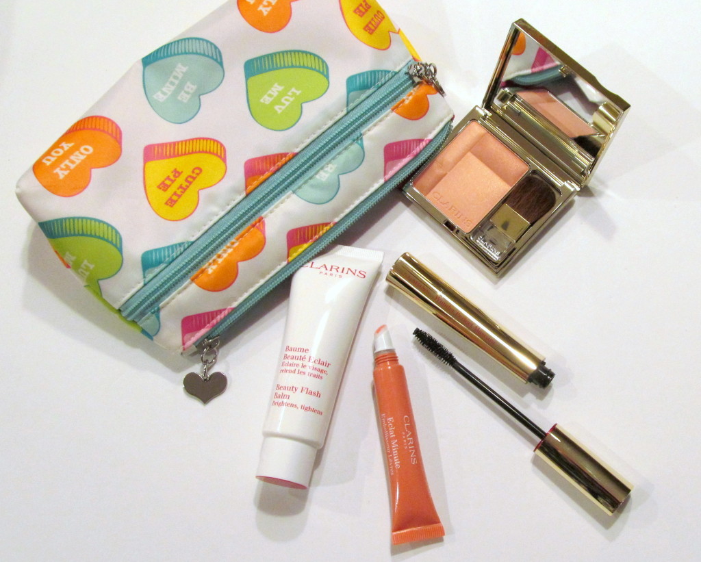 clarins valentine's day, clarins beauty, valentine's day beauty, beauty bag on the go, on the go beauty, clarins blush prodige, clarins blush prodige soft peach, clarins instant light, clarins instant light natural lip perfector, clarins instant light candy shimmer, clarins mascara, clarins wonder perfect mascara, clarins beauty flash balm