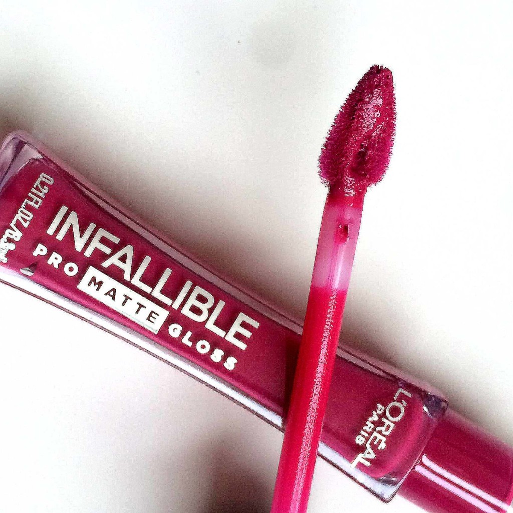 L’oreal paris infallible, l’oreal paris infallible pro matte gloss, l’oreal paris infallible pro matte gloss swatches, l’oreal paris matte lip gloss, matte lip gloss, best new matte lip gloss, moisturizing matte lip gloss, does matte lip gloss dry your lips out, l’oreal paris gloss blushing ambition, l’oreal paris gloss fuchsia amnesia, l’oreal paris gloss rebel rose, l’oreal paris gloss shanghai scarlet, l’oreal paris gloss forbidden kiss, l’oreal paris gloss rouge envy, l’oreal paris gloss nude allude, l’oreal paris gloss statement nude, l’oreal paris gloss bare attraction, new matte lipstick, whipped matte lipstick, matte trend 2016, spring 2016 beauty, spring 2016 makeup 