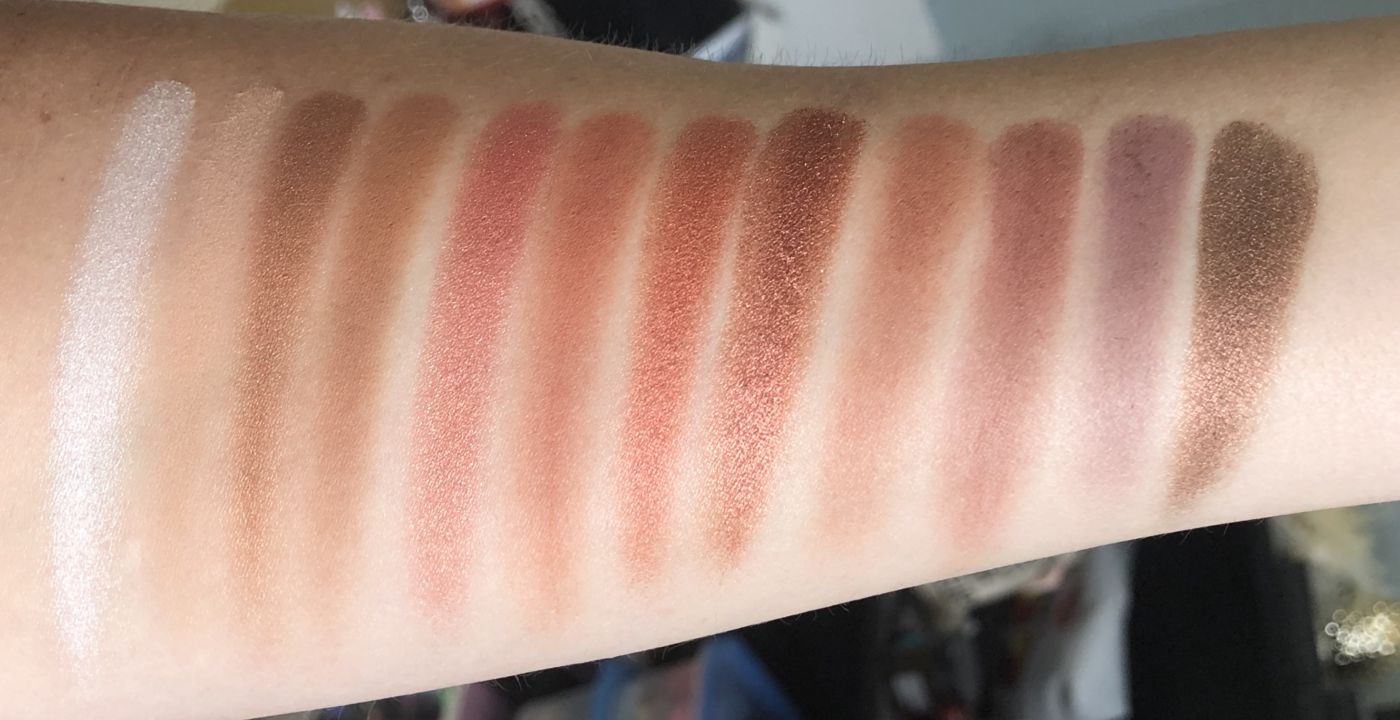 Rimmel Magnif'eyes Spice Edition Palette, rimmel spice palette, rimmel eye contouring palettes, urban decay naked heat palette, urban decay naked heat dupe, naked heat drugstore dupe, red eyeshadow palette, summer makeup trends, summer beauty trends, eyeshadow palette for summer